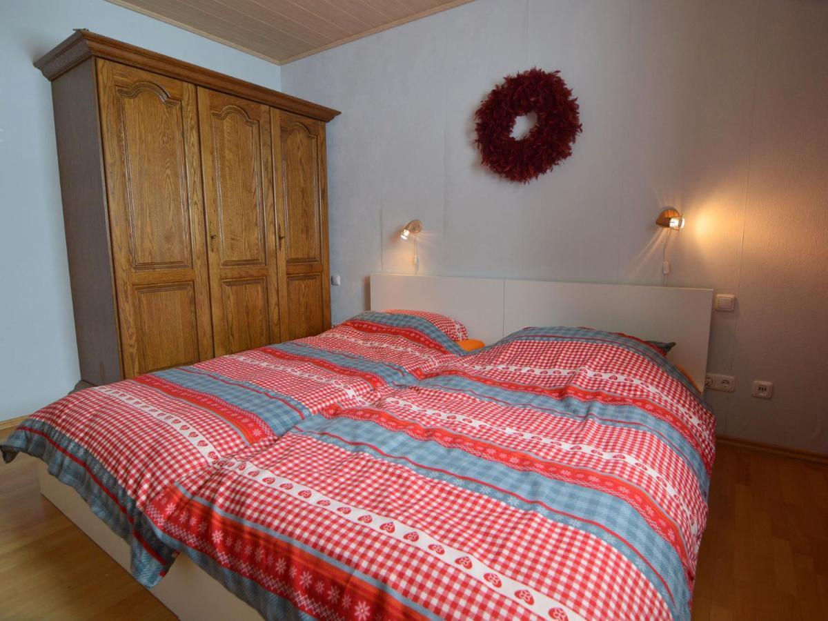 Luxurious Farmhouse Near The Ski Area Villa Hellenthal Exteriör bild