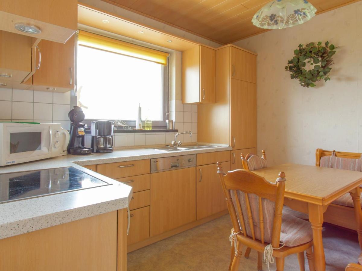 Luxurious Farmhouse Near The Ski Area Villa Hellenthal Exteriör bild